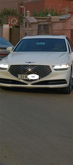 جێنسس G90